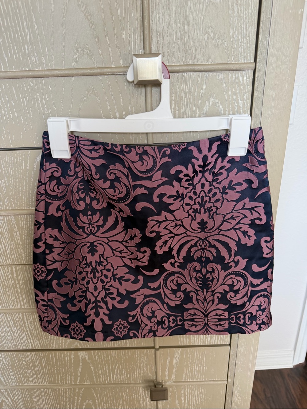 Forever 21 Black and Dusty Rose Damask Print Mini Skirt